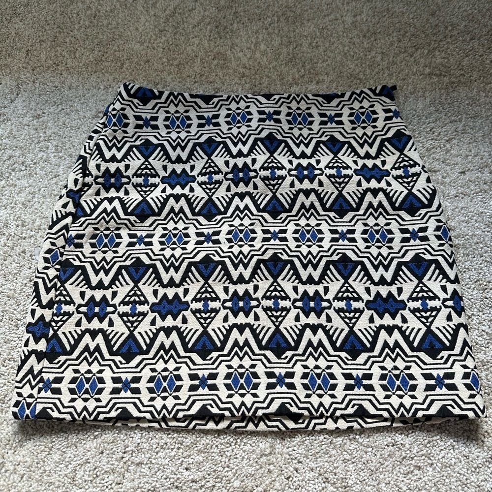 Divided Patterned Skirt